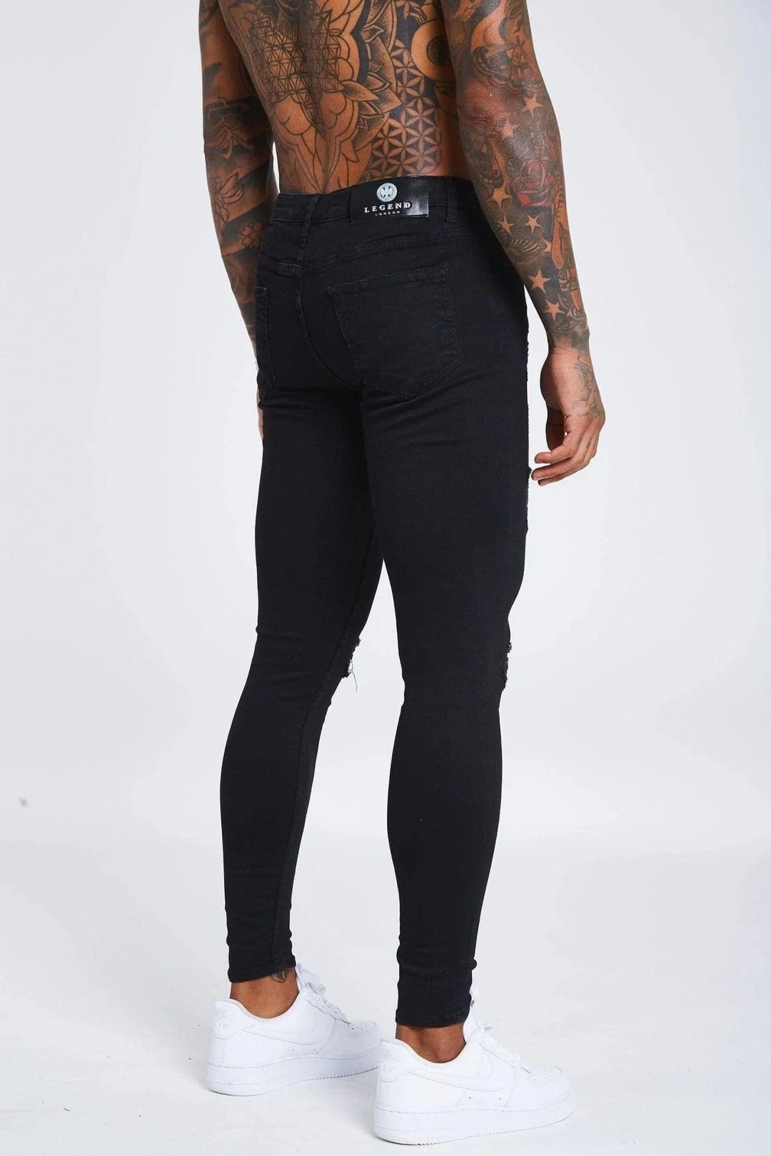 BySha Phantom Distressed Jeans – Jet Black